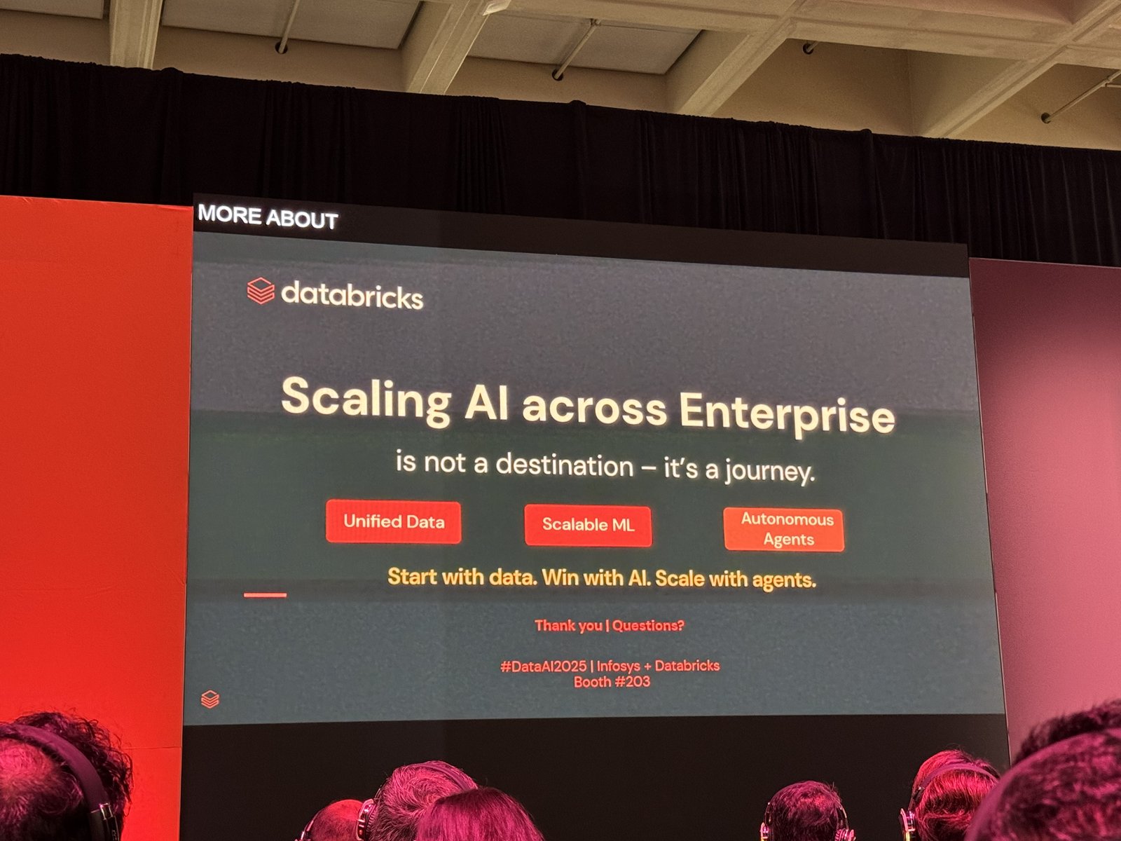 クロージングスライド。「Scaling AI across Enterprise is not a destination – it's a journey」と、ユニファイドデータ/スケーラブルML/自律エージェントの3本柱を掲げている